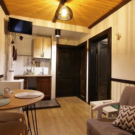 захарова оселя басейн на території є чан - джакузі Penzion