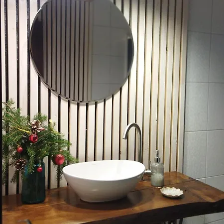 Guest house захарова оселя басейн на території є чан - джакузі