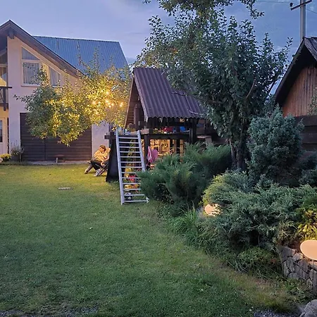 захарова оселя басейн на території є чан - джакузі 3*