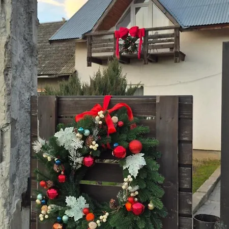 захарова оселя басейн на території є чан - джакузі 3*