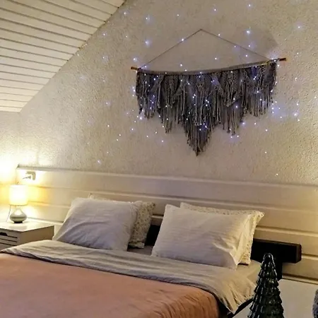 Guest house захарова оселя басейн на території є чан - джакузі Slavske