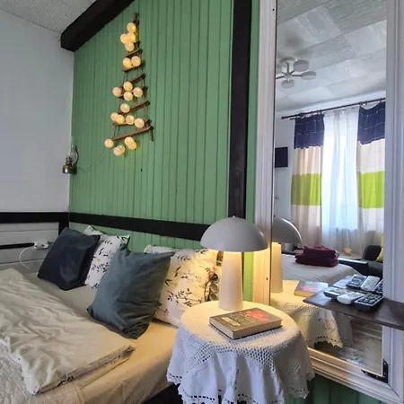 Guest house захарова оселя басейн на території є чан - джакузі Slavske