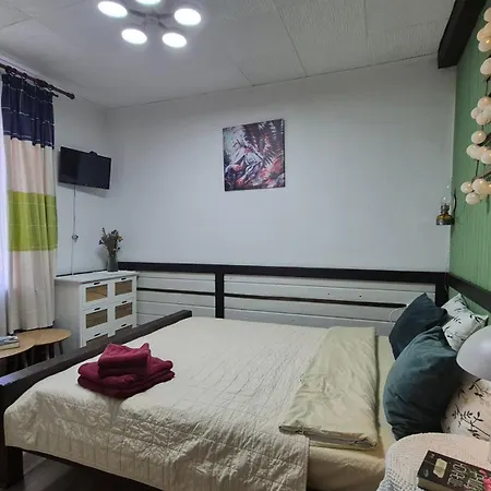захарова оселя басейн на території є чан - джакузі Guest house 3*