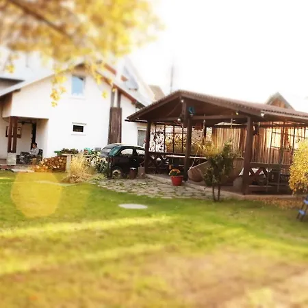 захарова оселя басейн на території є чан - джакузі 3* スラブスク