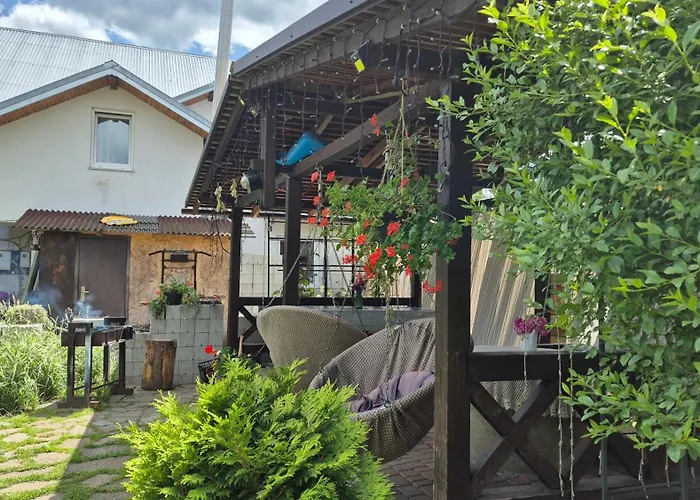 захарова оселя басейн на території є чан - джакузі Casa de hóspedes Slavske